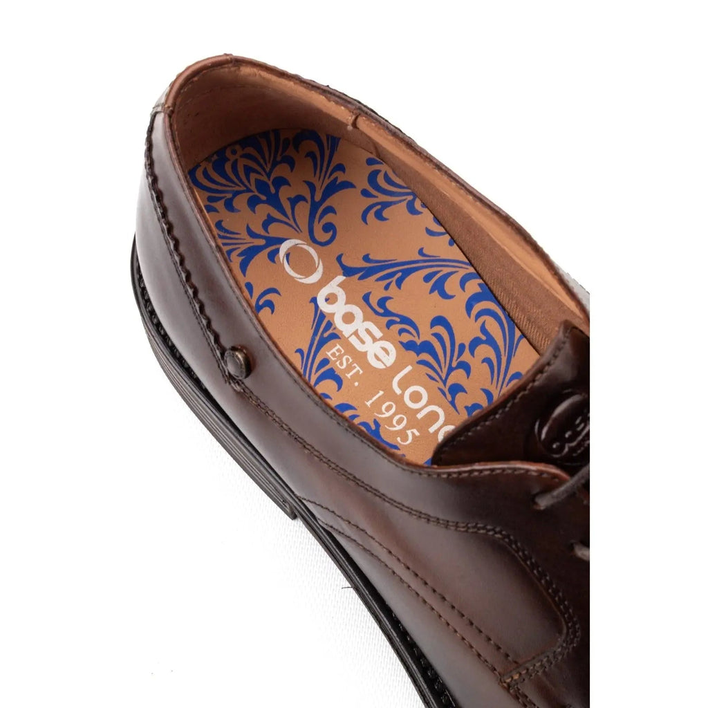 Sleeve Lace Up Shoe
