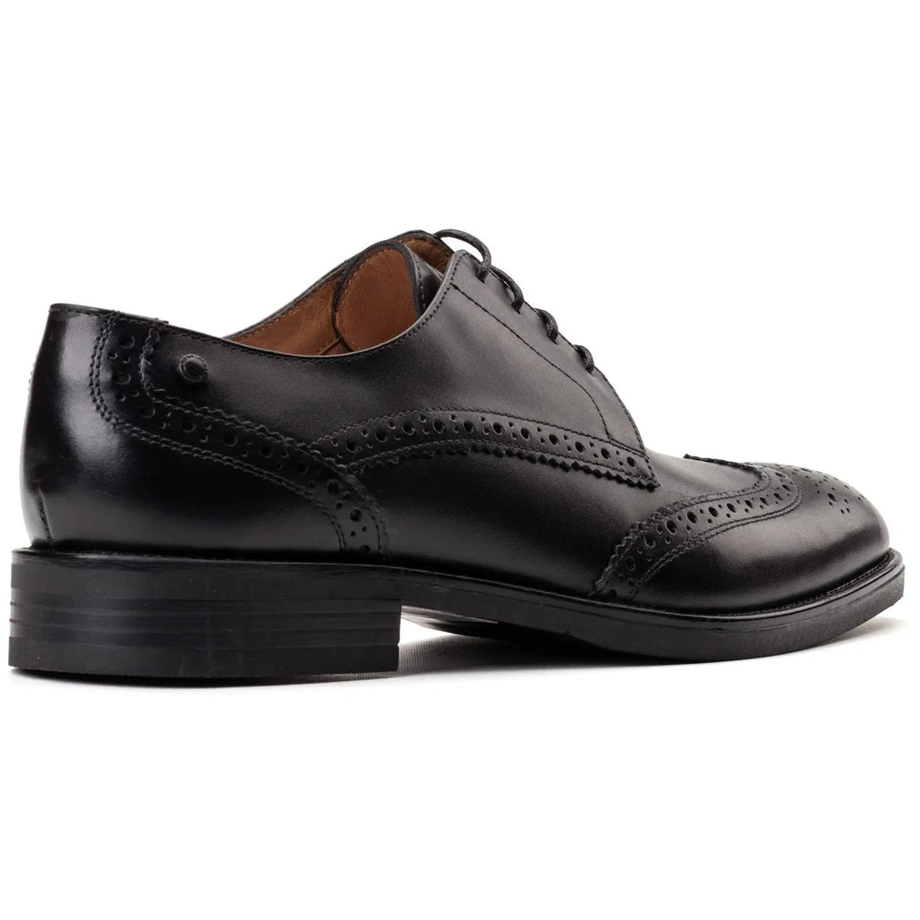 Pocket Brogue Shoe