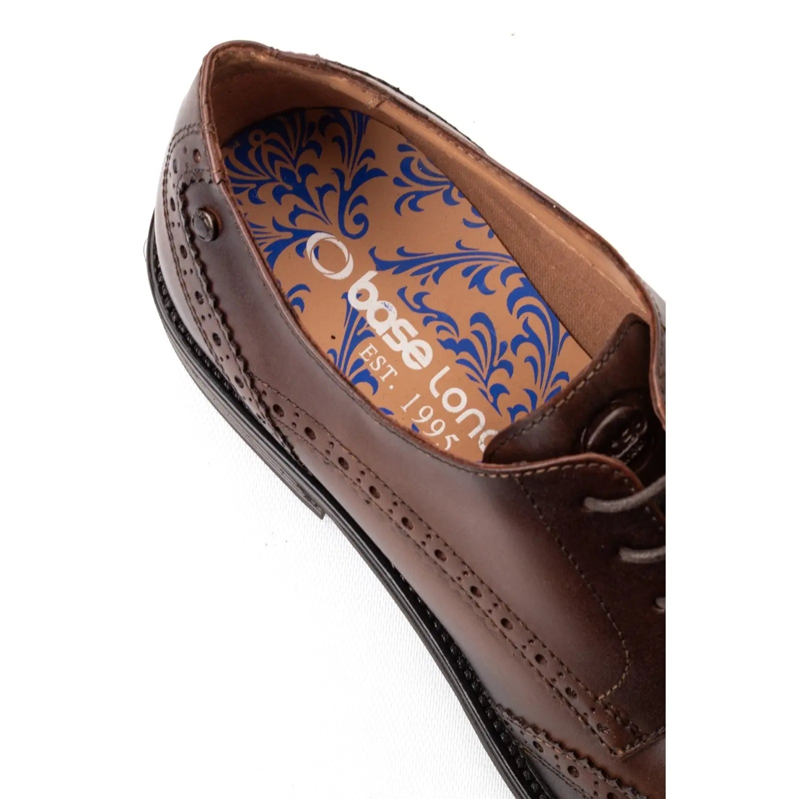 Pocket Brogue Shoe